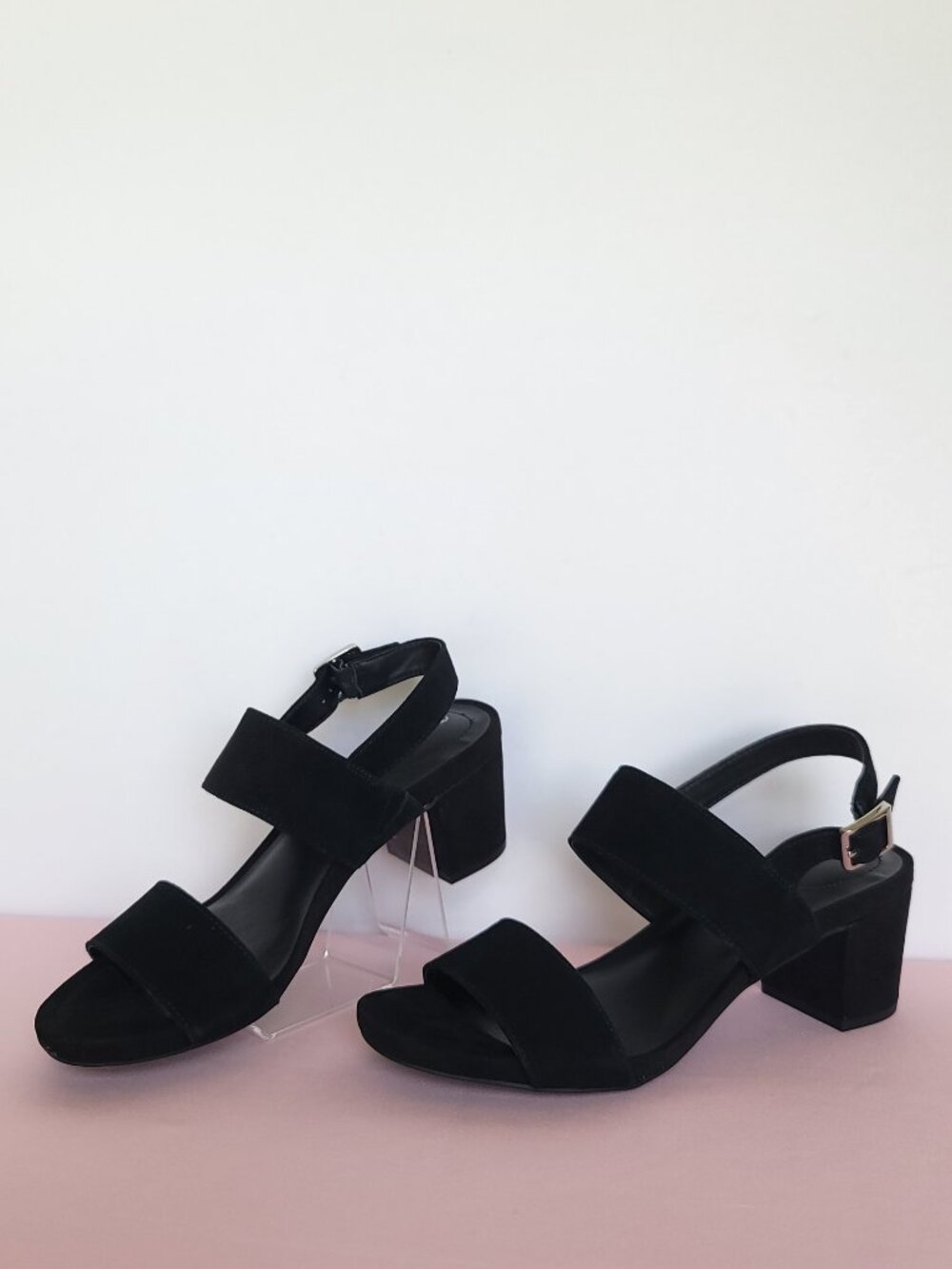 GIANI BERNINI Maggiee Suede Two-Strap Sandals- Black color- Women's Size 9M⭐
